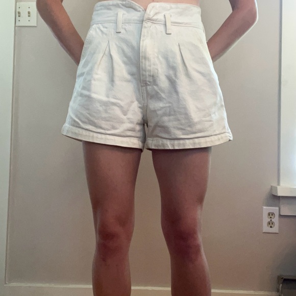 Levi’s white Jean shorts size 27 - Picture 5 of 5